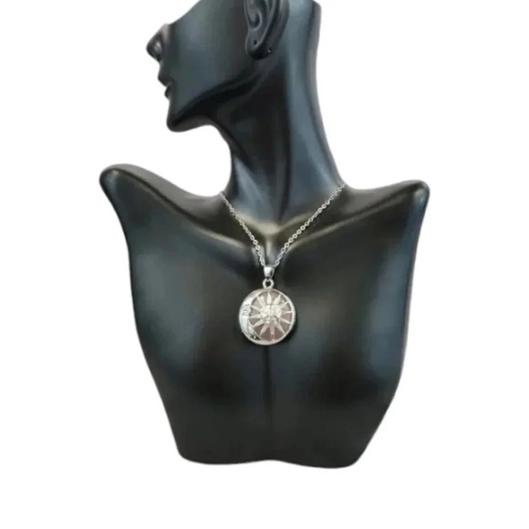 Rose Quartz Sun and Moon Pendant Necklace - Picture 4 of 8